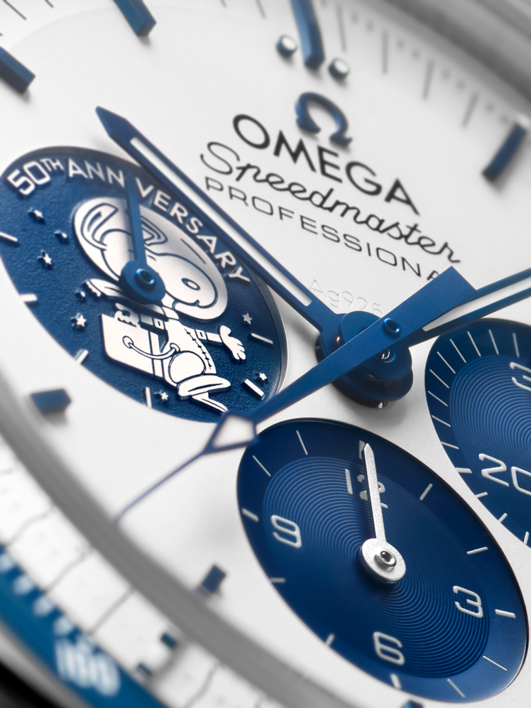 Speedmaster Anniversary Series Snoopy Award 42mm